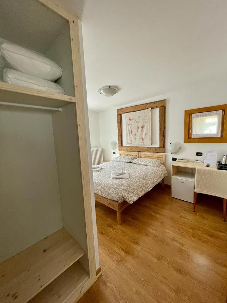 Ambassador Rooms In Bormio, Solo Camera Senza Colazione Екстер'єр фото