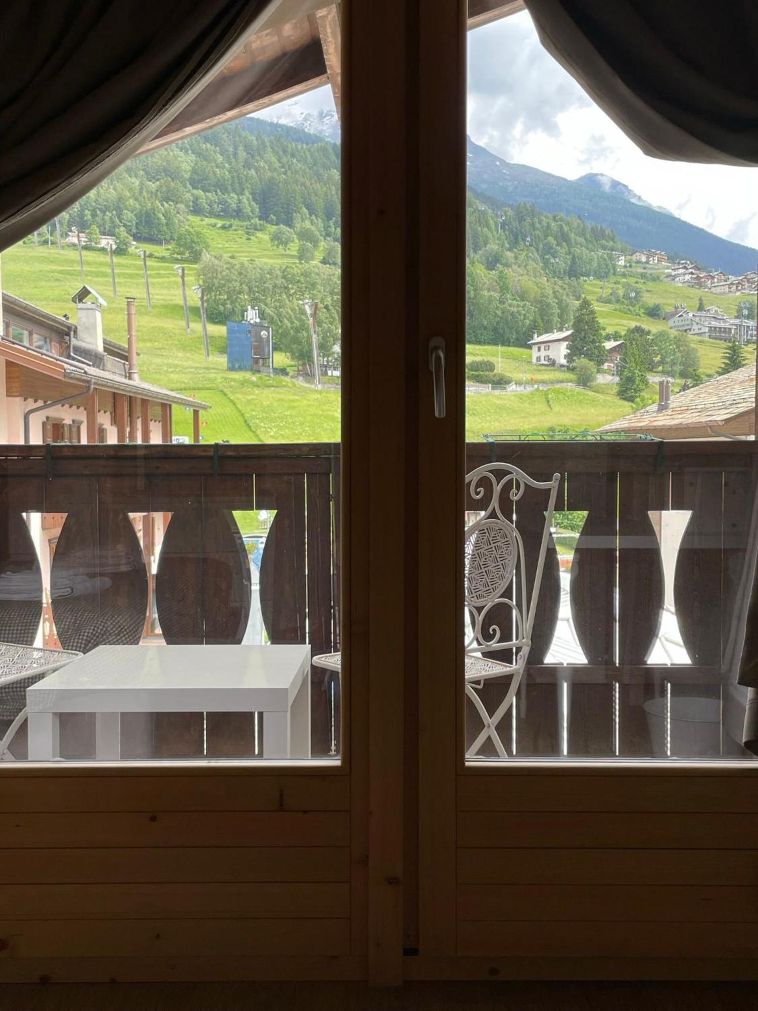 Ambassador Rooms In Bormio, Solo Camera Senza Colazione Екстер'єр фото