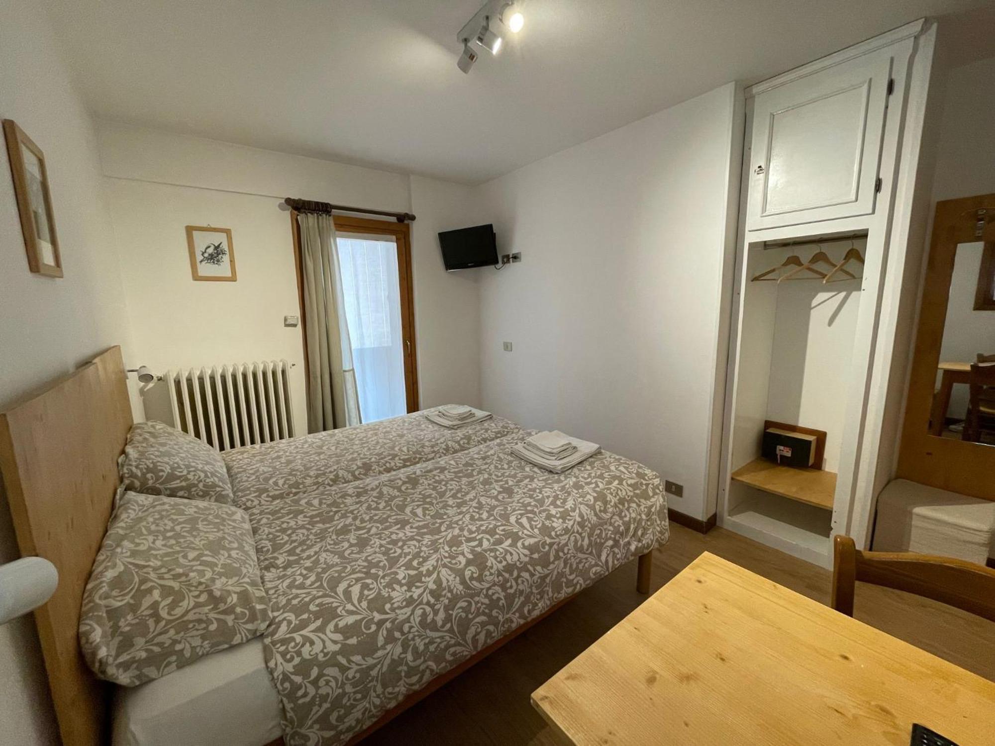 Ambassador Rooms In Bormio, Solo Camera Senza Colazione Екстер'єр фото